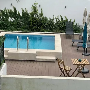 Saldanha Pool & Garden Lisbon